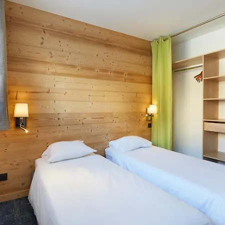 Eliova Le Chaix Hotel 3*