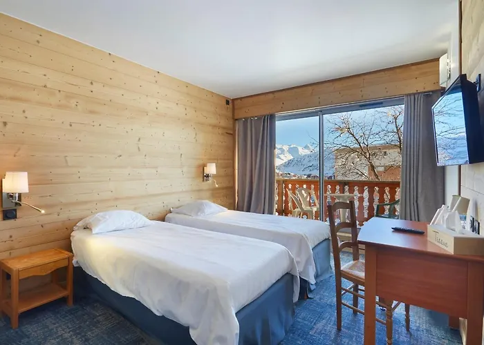 Eliova Le Chaix Hotel 3*