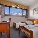 Eliova Le Chaix Hotel 3*