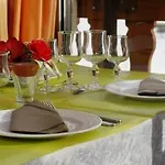 Eliova Le Chaix 3*