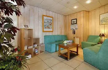 Eliova Le Chaix Hotell